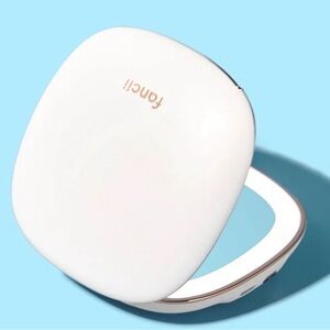 Fancii MILA luxe lighted compact mirror